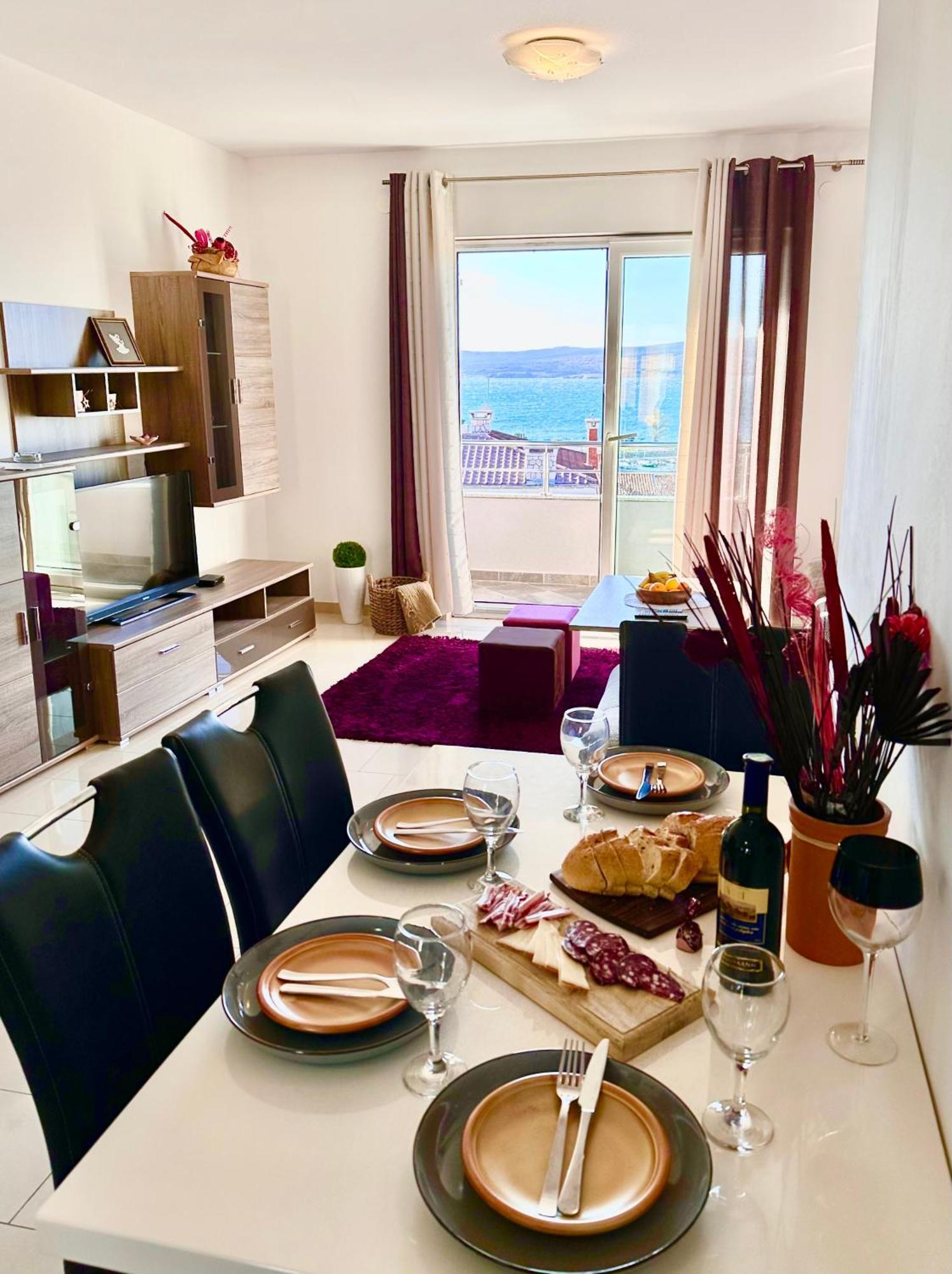 קריקווניצה Apartments Maslina & Pinija מראה חיצוני תמונה